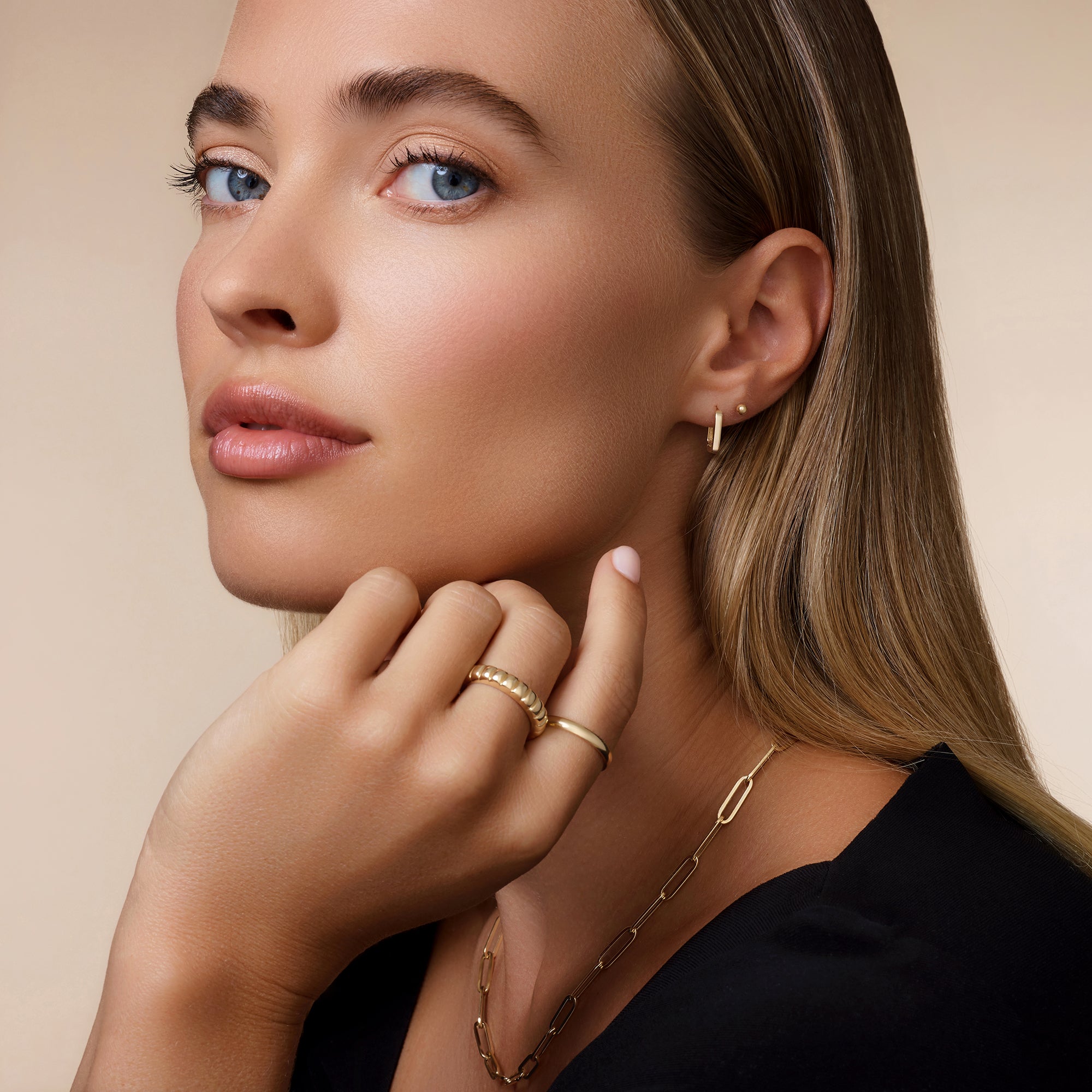 Huggie U Oorringen (12 mm)