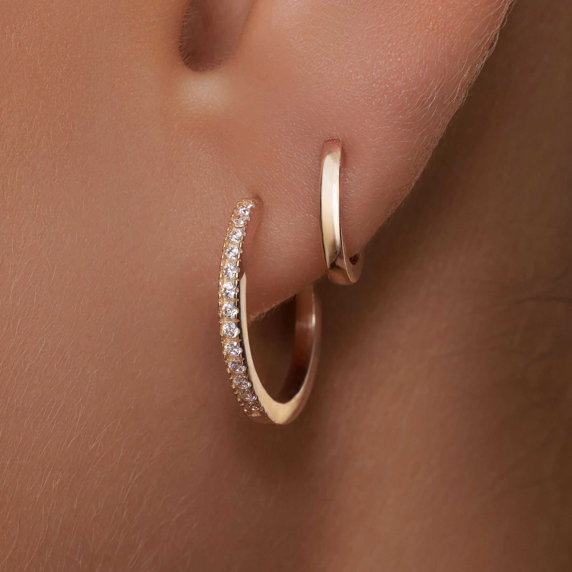 Pavé Cubic Zirconia Kleine Oorringen (15 mm)